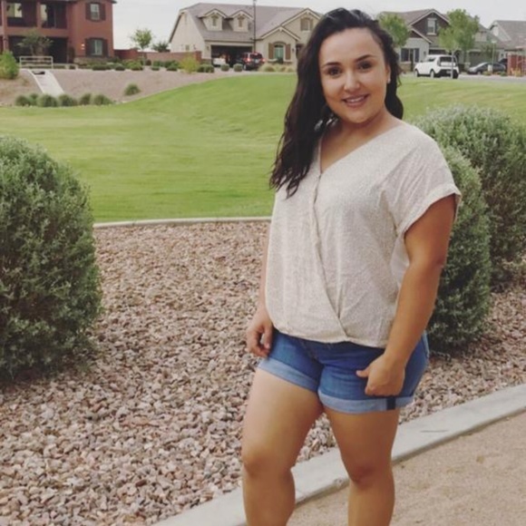 Posh Ambassador🌵Selling since February 2018! - Picture 5 of 8